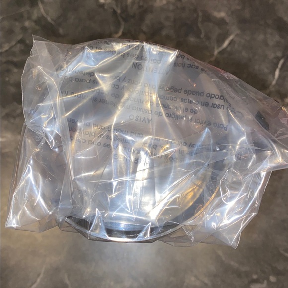 Stanley LV Quencher H2O 40 OZ. Flowstate Tumbler - Picture 7 of 12